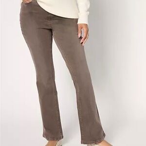 BWT! Isaac Mizrahi Live! Petite True Denim Color Flare Jeans Cocoa Bean 14